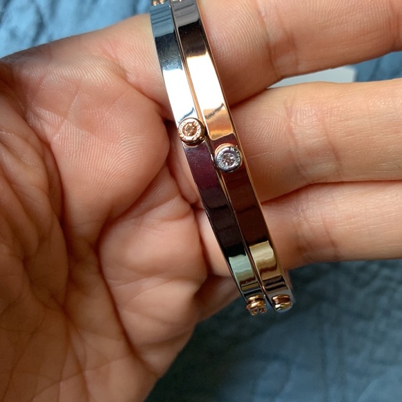 NEW‎ Coach Two Piece Bangle Set - Picture 2 of 5